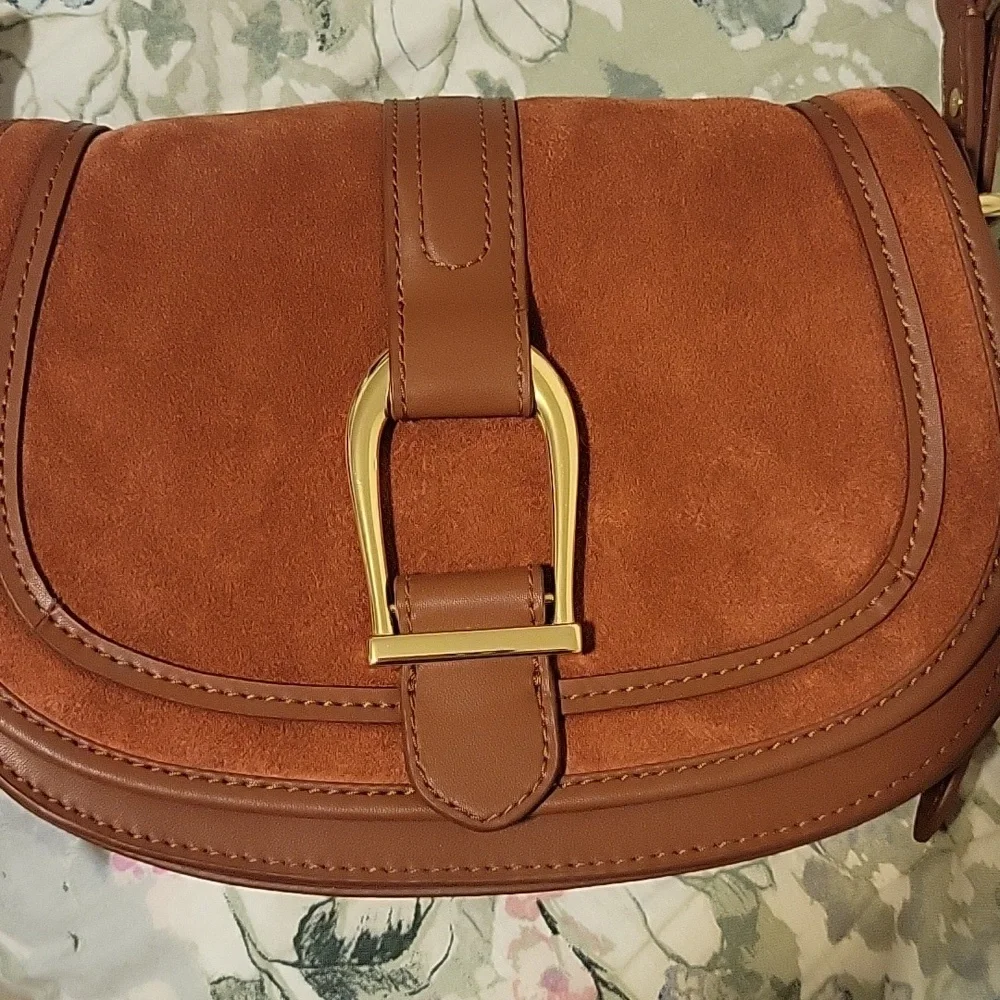 Talbots Saddle Purse - Picture 3 of 9